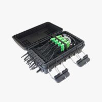 Caja de terminación de FTTH, Aerea 16 Puertos IP65 cargada con Splitter 1*8 SC/APC + 8 Adaptadores SC/APC, Negra  LT-HGT-16IN-A